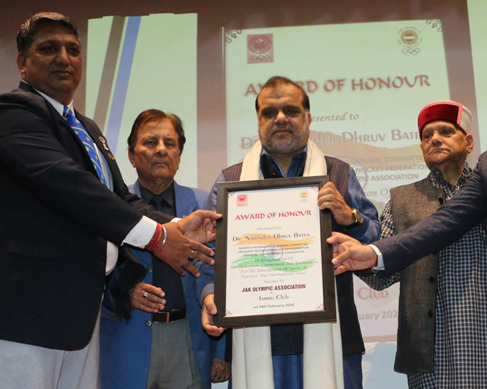 JKOA office bearers felicitating president IOA, Narinder Dhruv Batra in a function at Jammu on Monday. -Excelsior/Rakesh JKOA office bearers felicitating president IOA, Narinder Dhruv Batra in a function at Jammu on Monday. -Excelsior/Rakesh