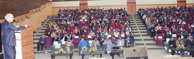 Advisor KK Sharma addressing a gathering at 3rd Annual Conference of JKPSCC. Advisor KK Sharma addressing a gathering at 3rd Annual Conference of JKPSCC.