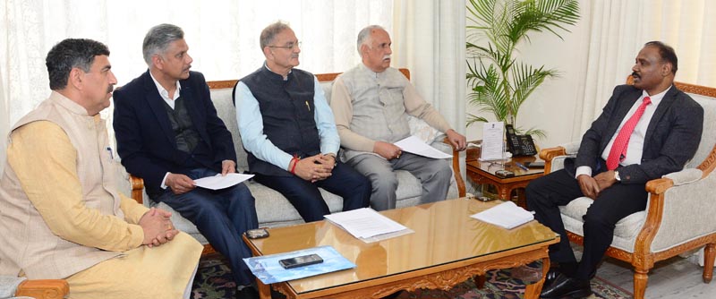 Lt Governor GC Murmu interacting with BJP MPs at Raj Bhavan on Friday. Lt Governor GC Murmu interacting with BJP MPs at Raj Bhavan on Friday.