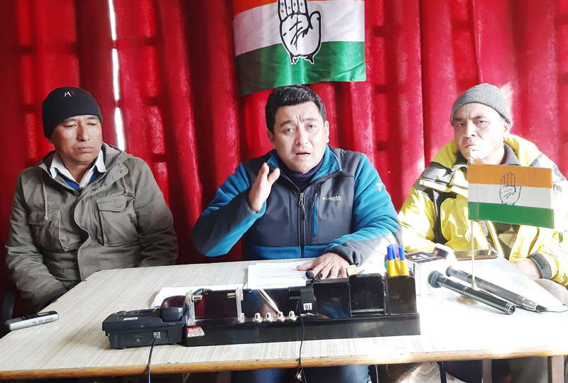 District Congress president Tsering Namgyal addressing a press conference in Leh on Tuesday. —Excelsior/Morup Stanzin District Congress president Tsering Namgyal addressing a press conference in Leh on Tuesday. —Excelsior/Morup Stanzin