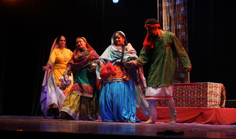 A scene from Punjabi play ‘Loona’ staged by Manch Rangmanch, Amritsar on Wednesday. —Excelsior/Rakesh A scene from Punjabi play ‘Loona’ staged by Manch Rangmanch, Amritsar on Wednesday. —Excelsior/Rakesh
