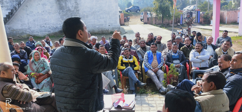 BJP leader, Ranbir Singh Pathania addressing a public meeting at Ramnagar. BJP leader, Ranbir Singh Pathania addressing a public meeting at Ramnagar.