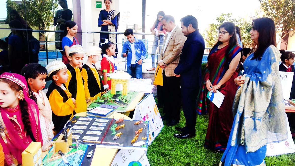 Former MLA Ashwani Sharma inspecting the Science Exhibition organised by students of Ola World School Deoli, Bishnah on Monday. Former MLA Ashwani Sharma inspecting the Science Exhibition organised by students of Ola World School Deoli, Bishnah on Monday.