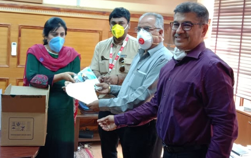 Industrialists donating sanitizers and other items. Industrialists donating sanitizers and other items.