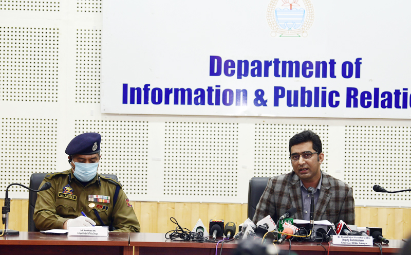 DC Srinagar addressing press conference. — Excelsior/Shakeel DC Srinagar addressing press conference. — Excelsior/Shakeel