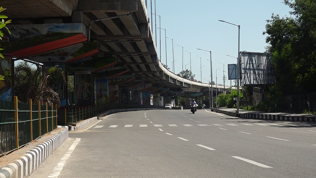 vlcsnap-2020-04-08-15h57m59s105