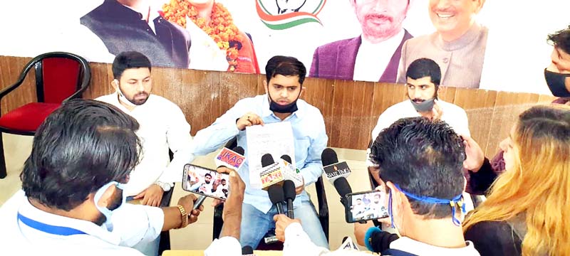 NSUI president, Neeraj Kundan interacting with media persons in Jammu. NSUI president, Neeraj Kundan interacting with media persons in Jammu.