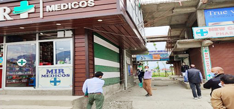 ACB team conducting inspection of illegal buildings permitted by MC Ganderbal. ACB team conducting inspection of illegal buildings permitted by MC Ganderbal.