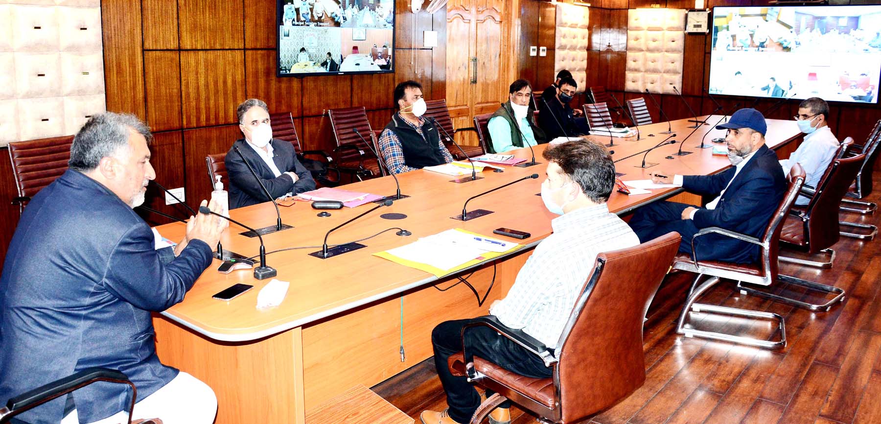 Principal Secy Transport, Asgar Samoon chairing a meeting at Srinagar on Monday. Principal Secy Transport, Asgar Samoon chairing a meeting at Srinagar on Monday.