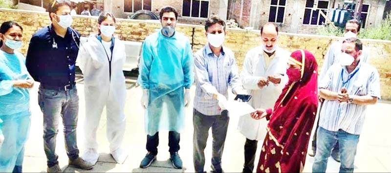 COVID patients being discharged from hospital in Doda on Monday. COVID patients being discharged from hospital in Doda on Monday.