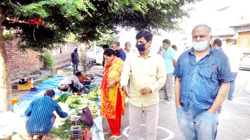 Kissan Mandi opened by Horticulture (P&M) Department on Thursday. Kissan Mandi opened by Horticulture (P&M) Department on Thursday.