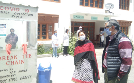Advisor Umang Narula during visit to COVID Hospital at TRC Nubra. Advisor Umang Narula during visit to COVID Hospital at TRC Nubra.