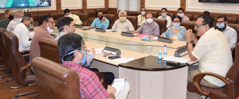 Principal Secretary Navin Kumar Choudhary Chairing A Meeting On Thursday Jammu Kashmir Latest News Tourism Breaking News J K