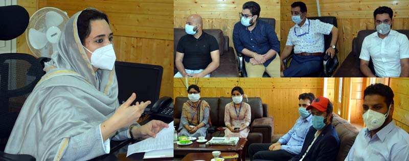 Director Information interacting with Jr KAS officers. Director Information interacting with Jr KAS officers.