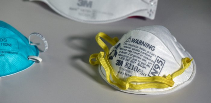 Researchers combine heat and humidity to disinfect N95 masks for reuse