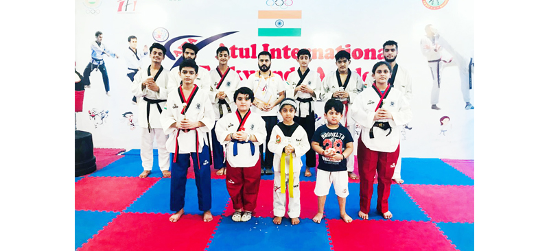 Players of Atul International Academy posing for a group photograph during the launching of fund raising campaign for Lebanese children. Players of Atul International Academy posing for a group photograph during the launching of fund raising campaign for Lebanese children.
