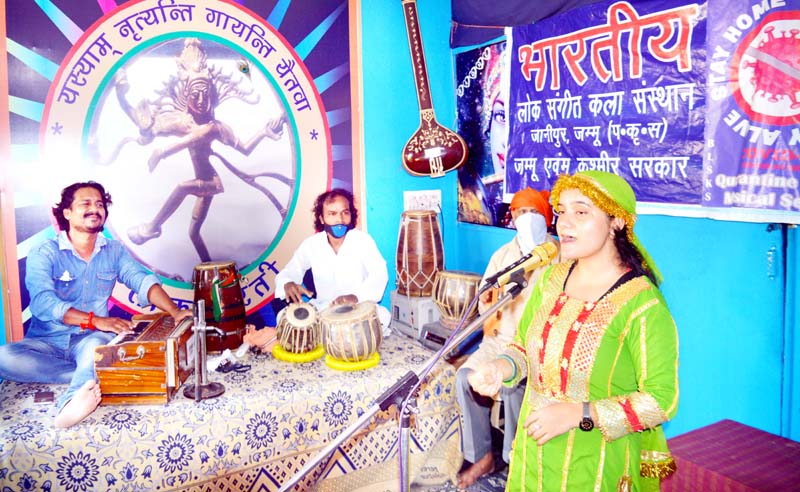 Artists of BLSKS presenting musical concert at Durga Bhawan Janipur, Jammu. Artists of BLSKS presenting musical concert at Durga Bhawan Janipur, Jammu.