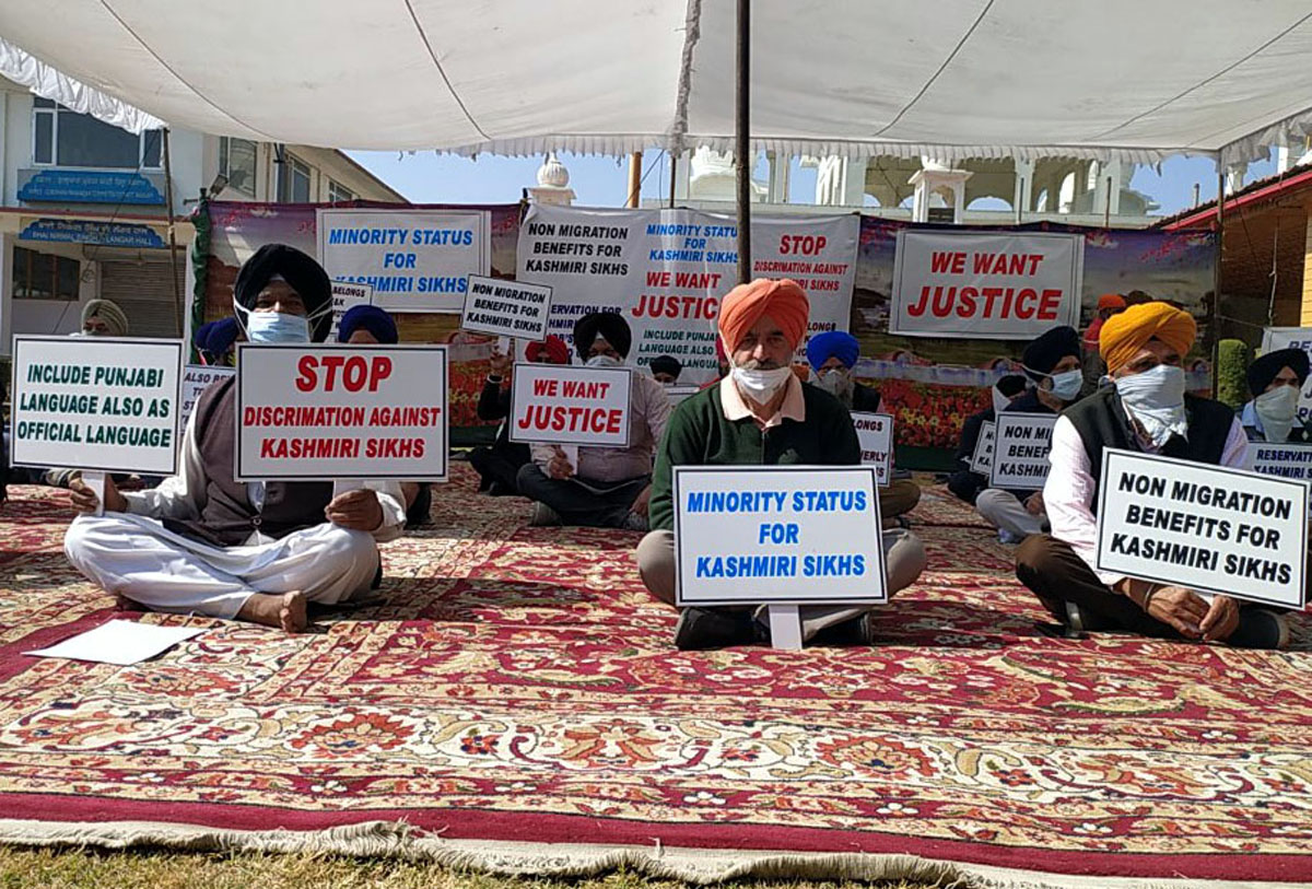 Sikhs staging protest in Srinagar on Wednesday. —Excelsior/Shakeel Sikhs staging protest in Srinagar on Wednesday. —Excelsior/Shakeel