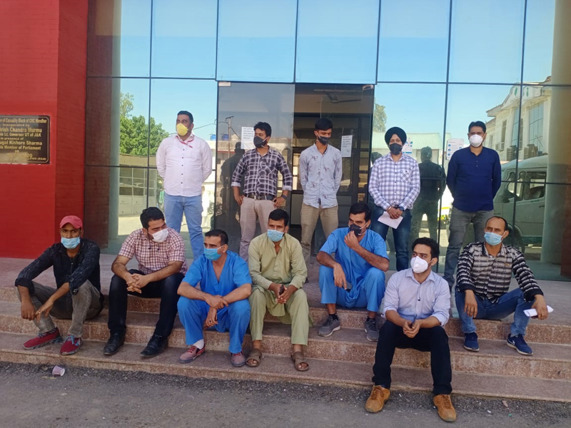 Medical staff during protest at SDH Mendhar. -Excelsior/Rahi Kapoor Medical staff during protest at SDH Mendhar. -Excelsior/Rahi Kapoor