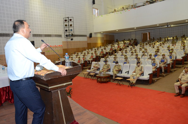 Director Police Academy Dr SD Singh Jamwal interacting with Probationer DySPs & SIs on Tuesday. Director Police Academy Dr SD Singh Jamwal interacting with Probationer DySPs & SIs on Tuesday.