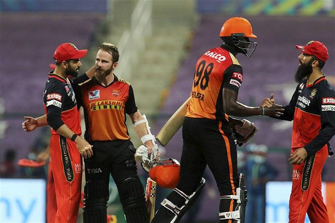 2020_11$largeimg_355082743