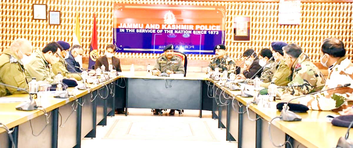 DGP Dilbag Singh chairing a meeting at Srinagar. DGP Dilbag Singh chairing a meeting at Srinagar.