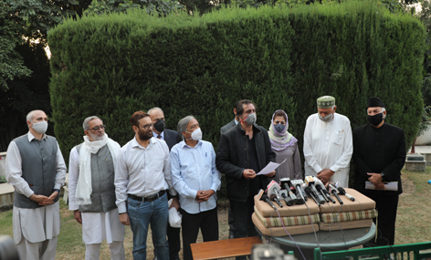 PAGD leaders at a press conference in Jammu on Saturday. —Excelsior/Rakesh PAGD leaders at a press conference in Jammu on Saturday. —Excelsior/Rakesh