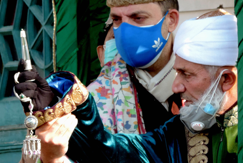 The relics of Dastgeer Sahib being displayed to public on Friday. The relics of Dastgeer Sahib being displayed to public on Friday.