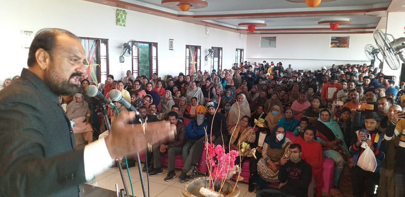 Senior NC leader Surjeet Singh Slathia addressing a public meeting in Vijaypur area of Samba. Senior NC leader Surjeet Singh Slathia addressing a public meeting in Vijaypur area of Samba.