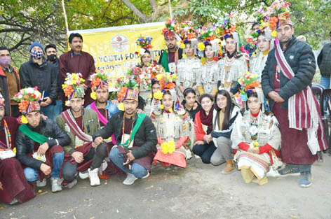 CEC Kargil, Feroz Ahmad posing with artists who performed on the concluding function of mega festival at Garkone, Kargil on Wednesday. CEC Kargil, Feroz Ahmad posing with artists who performed on the concluding function of mega festival at Garkone, Kargil on Wednesday.