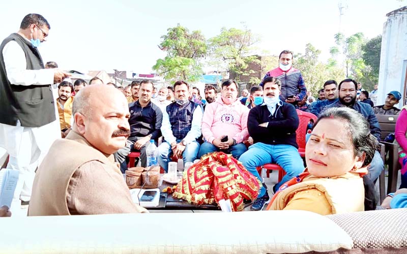 J&K BJP Vice President Yudhvir Sethi during a meeting at Nagri area of Kathua district. J&K BJP Vice President Yudhvir Sethi during a meeting at Nagri area of Kathua district.