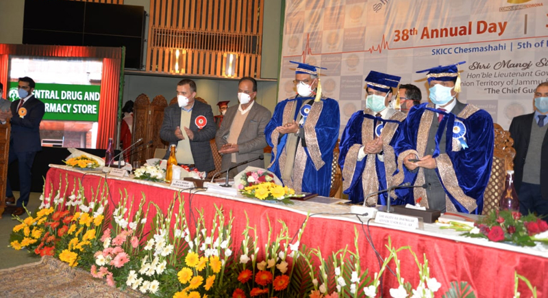 Dignitaries during 38th Annual Day function of SKIMS at SKICC on Saturday. Dignitaries during 38th Annual Day function of SKIMS at SKICC on Saturday.