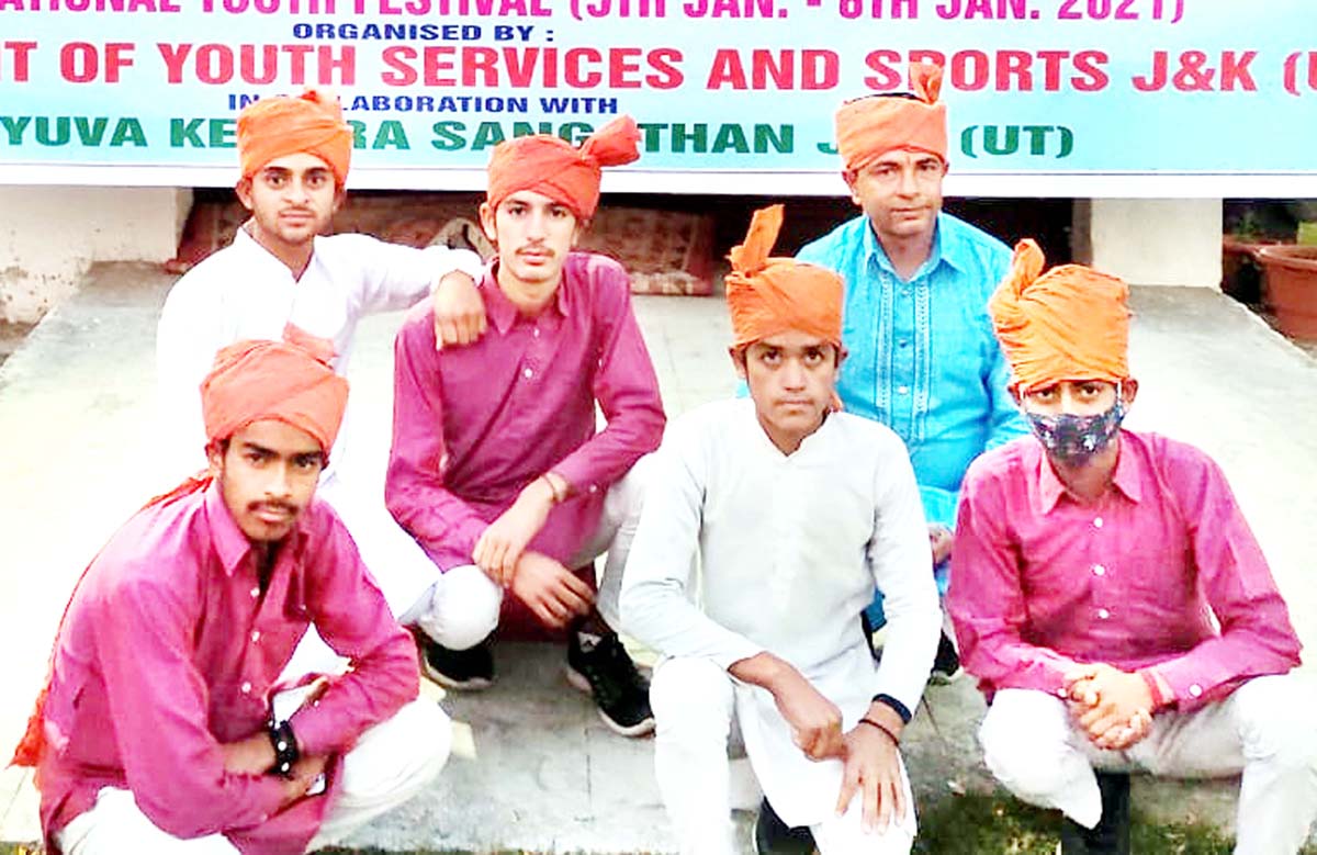 Artists posing for a group photograph during National Youth Festival at Gandhi Nagar Jammu. Artists posing for a group photograph during National Youth Festival at Gandhi Nagar Jammu.