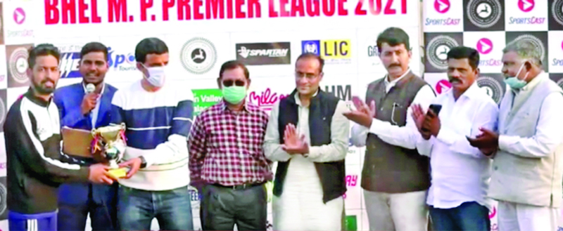 International Footballer, Arun Malhotra awarding a player during MP Premier League on Thursday. International Footballer, Arun Malhotra awarding a player during MP Premier League on Thursday.