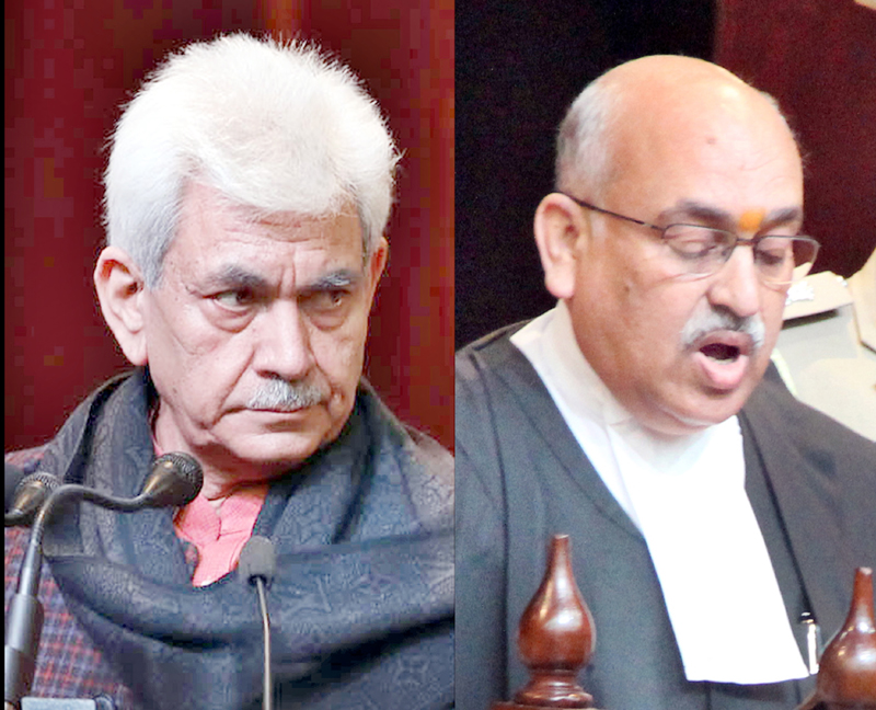 Lieutenant Governor Manoj Sinha administering oath of office to Justice Pankaj Mithal as new CJ of J&K and Ladakh HC. -Excelsior/Rakesh Lieutenant Governor Manoj Sinha administering oath of office to Justice Pankaj Mithal as new CJ of J&K and Ladakh HC. -Excelsior/Rakesh