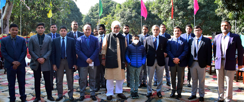 Lt Governor Manoj Sinha posing for group photograph with SSF staff at Raj Bhavan in Jammu. Lt Governor Manoj Sinha posing for group photograph with SSF staff at Raj Bhavan in Jammu.