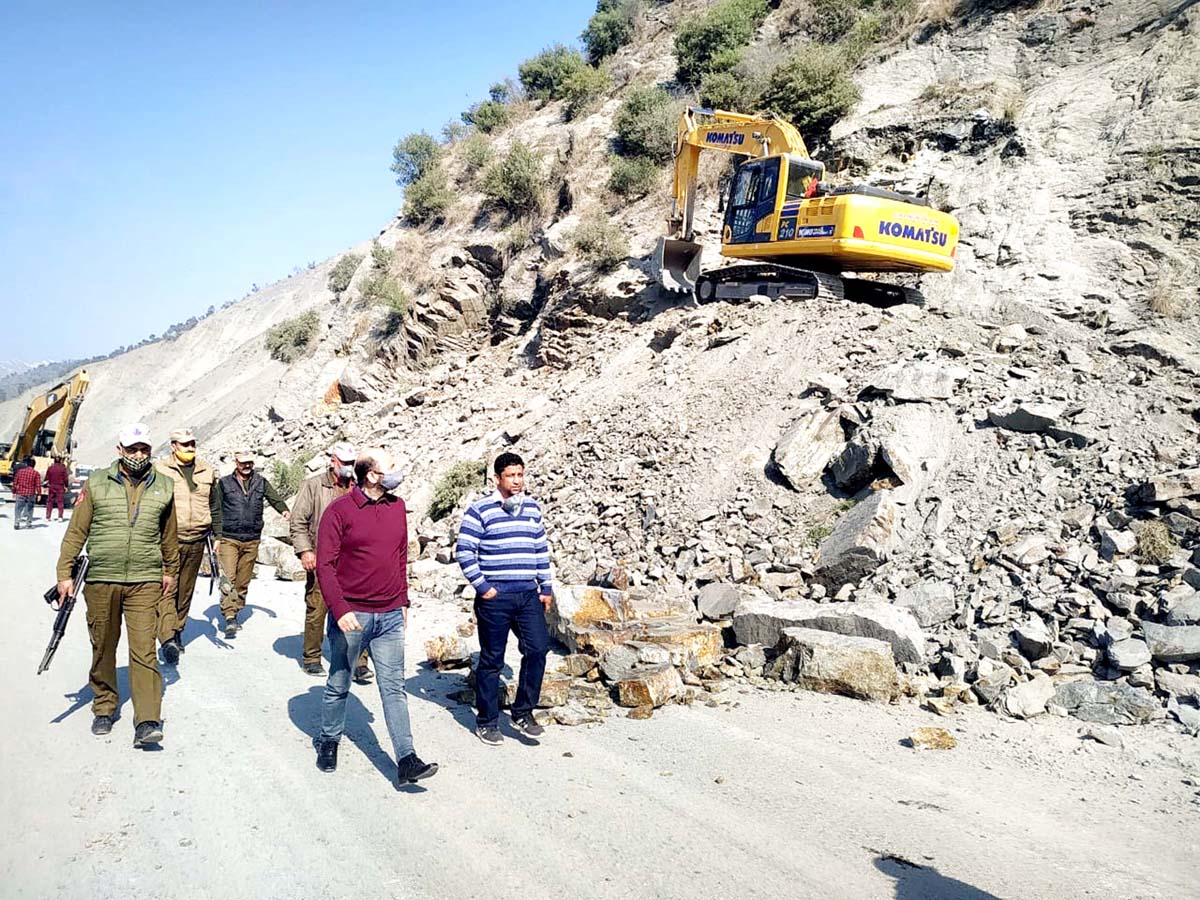 DC Ramban Mussarat Islam reviewing progress of work on National Highway on Friday. DC Ramban Mussarat Islam reviewing progress of work on National Highway on Friday.