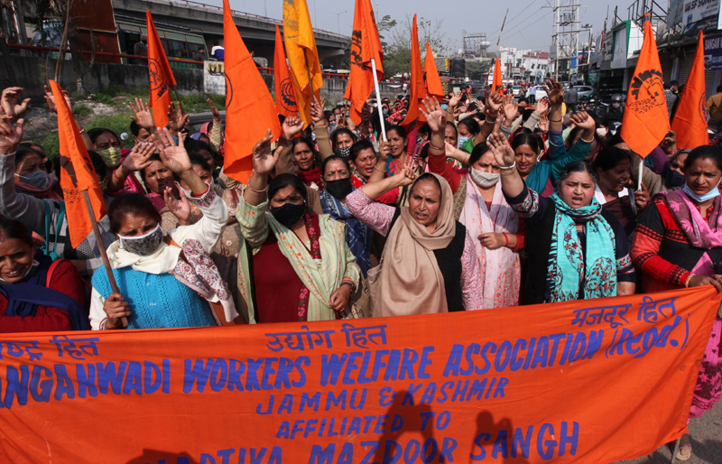 Anganwadi Workers and Helpers during a protest demonstration at Jammu on Monday. -Excelsior/Rakesh Anganwadi Workers and Helpers during a protest demonstration at Jammu on Monday. -Excelsior/Rakesh
