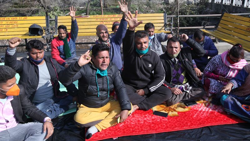 Members of J&K Handicapped Association during hunger strike at Jammu on Tuesday.-Excelsior/Rakesh Members of J&K Handicapped Association during hunger strike at Jammu on Tuesday.-Excelsior/Rakesh