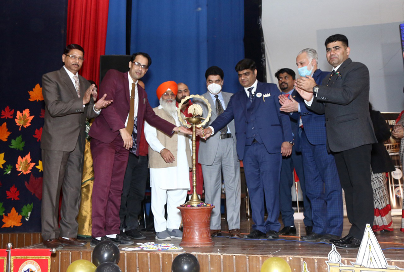 Dignitaries lighting traditional lamp at Award ceremony of Intl. Daily Rising School in Jammu. Dignitaries lighting traditional lamp at Award ceremony of Intl. Daily Rising School in Jammu.