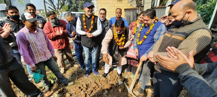 Former Minister, Sat Sharma kick starting construction of bathroom at Ram Vihar, Janipur on Monday. Former Minister, Sat Sharma kick starting construction of bathroom at Ram Vihar, Janipur on Monday.