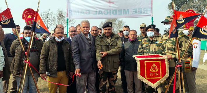 Ex-MLA Dr Krishan Lal inaugurating free medical and agriculture awareness camp in presence of Sanjay Chauhan, Commandant BSF and others.
