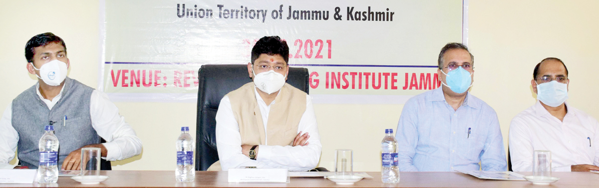 Divisional Commissioner Jammu Dr Raghav Langer during Azadi Ka Amrut Mahotsav Programme in Jammu on Tuesday. Divisional Commissioner Jammu Dr Raghav Langer during Azadi Ka Amrut Mahotsav Programme in Jammu on Tuesday.