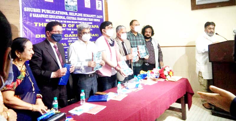 Financial Commissioner, Health & Medical Education, Atal Dulloo and other dignitaries during a book release function at Jammu on Sunday. -Excelsior/Rakesh Financial Commissioner, Health & Medical Education, Atal Dulloo and other dignitaries during a book release function at Jammu on Sunday. -Excelsior/Rakesh