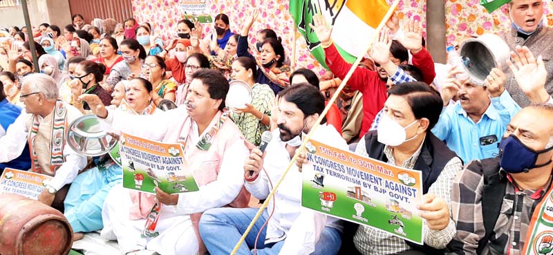 Cong leaders and workers taking out protest rally at New Plot in Jammu on Tuesday. -Excelsior/Rakesh Cong leaders and workers taking out protest rally at New Plot in Jammu on Tuesday. -Excelsior/Rakesh