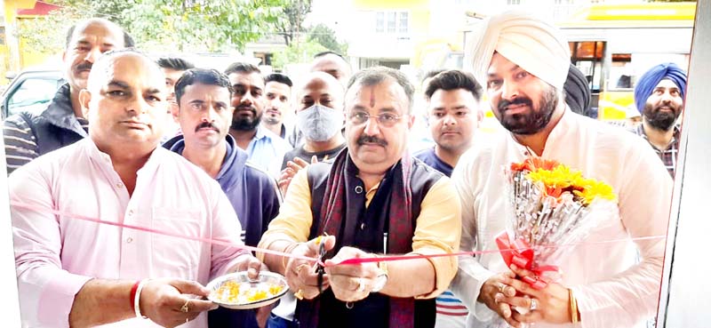 Ex MLC, Ch Vikram Randhawa inaugurating a jewellery shop at Channi Himmat on Thursday. Ex MLC, Ch Vikram Randhawa inaugurating a jewellery shop at Channi Himmat on Thursday.Ex MLC, Ch Vikram Randhawa inaugurating a jewellery shop at Channi Himmat on Thursday.