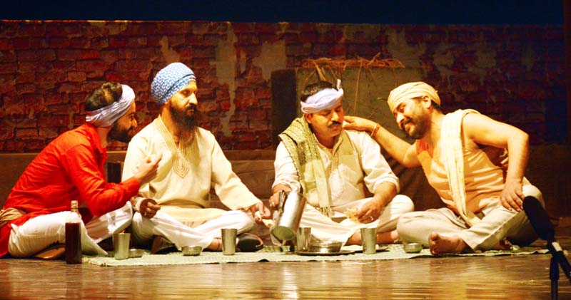 A scene from the play ‘Loha Kutt’. -Excelsior/Rakesh A scene from the play ‘Loha Kutt’. -Excelsior/Rakesh