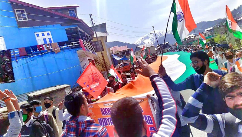 ABVP activists taking out Tiranga Rally in Bhaderwah. —Excelsior/Tilak Raj ABVP activists taking out Tiranga Rally in Bhaderwah. —Excelsior/Tilak Raj