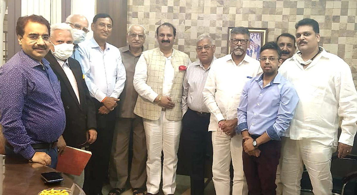 President SAJ Raman Suri and others posing for photograph after meeting. President SAJ Raman Suri and others posing for photograph after meeting.