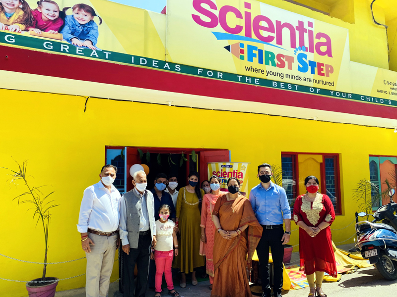 Playway ‘Scientia First Step’ inaugurated Principal Bharti Bhardwaj along with other dignitaries during inaugural ceremony of playway ‘Scientia First Step’ at Muthi.
